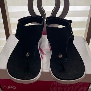 Ryka Margo - Like New!